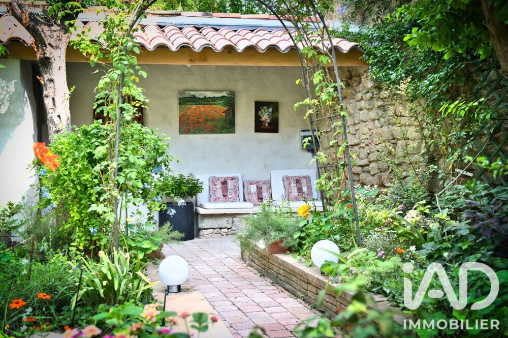 à vendre  Maison Uzès (30700)