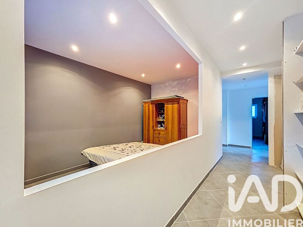à vendre  Maison Cabrières-d'Avignon (84220)