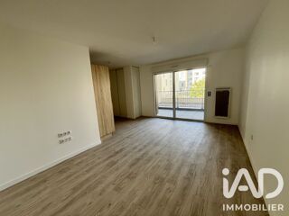  Appartement à louer 2 pièces 45 m²