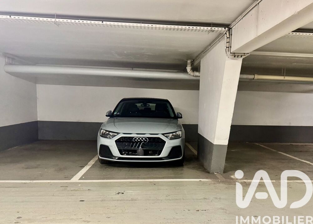 Vente Parking/Garage Vente Parking 12 m&sup2; Paris 8