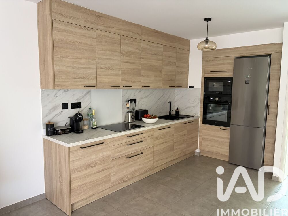 vente Maison - 4 pièce(s) - 106 m² La Fare-les-Oliviers (13580)