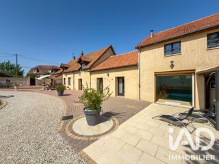  Maison à vendre 12 pièces 321 m²