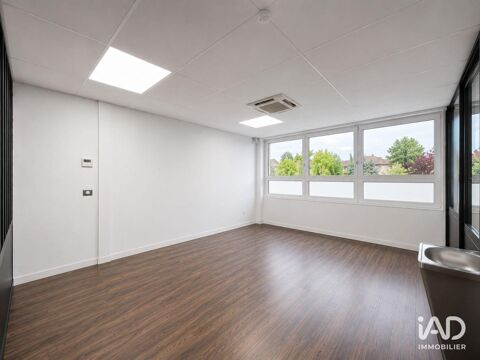   Location Bureaux 130 m&sup2; 