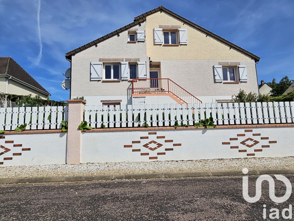 Vente Maison Vente Maison/villa 8 pièces Fontaine-la-gaillarde