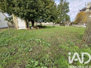  Terrain à vendre 883 m²