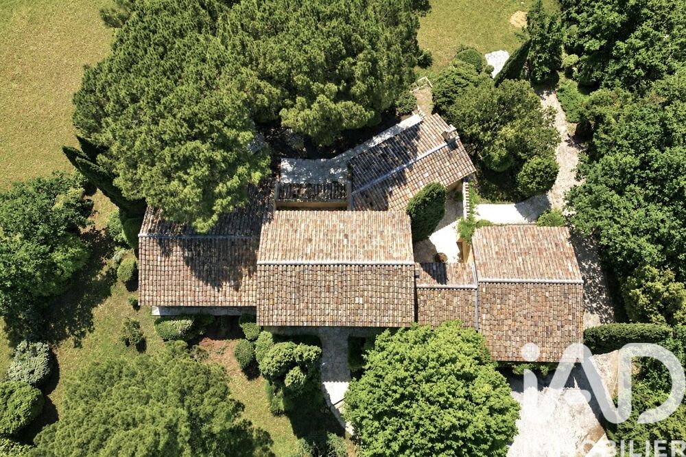 Vente Maison Vente Maison traditionnelle 9 pièces Pont-saint-esprit