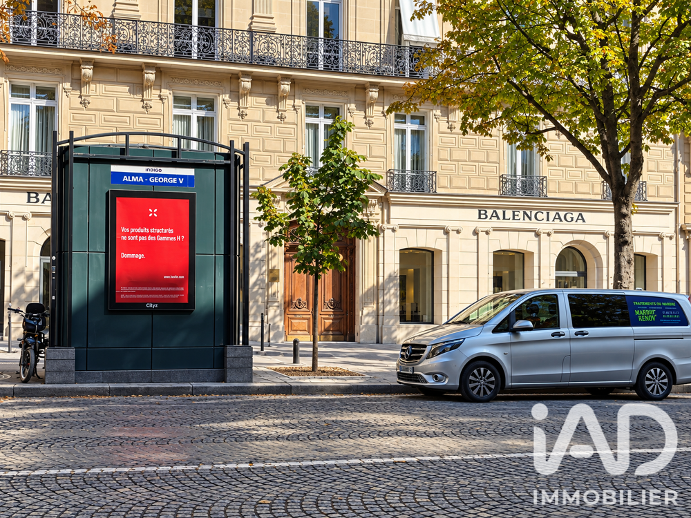 Vente Parking/Garage Vente Parking 12 m&sup2; Paris 8