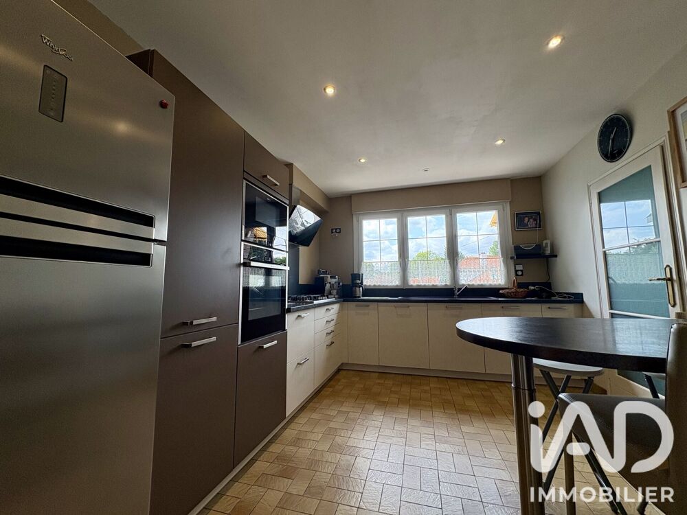 Vente Maison Vente Maison de campagne 7 pièces Bergueneuse