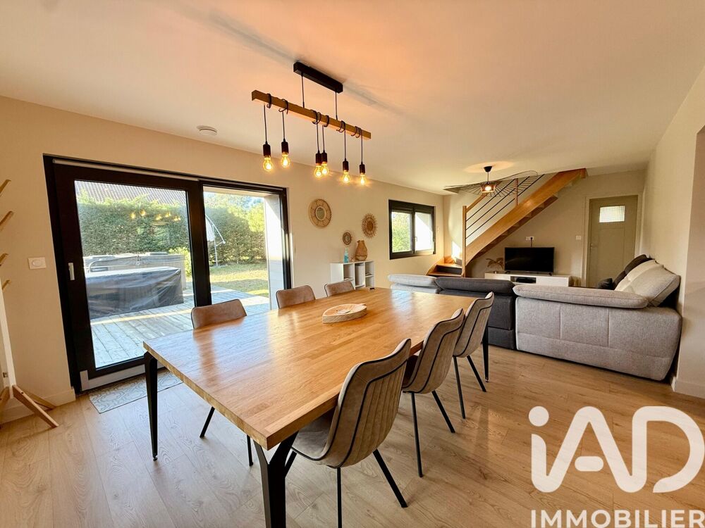 à vendre  Maison Jullouville (50610)