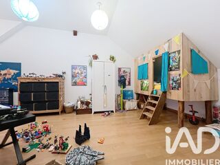  Maison à vendre 7 pièces 241 m²