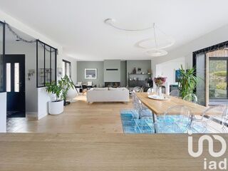  Maison � vendre 8 pi�ces 260 m�