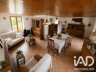  Maison à vendre 10 pièces 216 m²