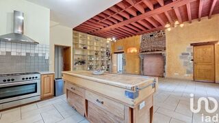  Maison à vendre 15 + pièces 794 m²