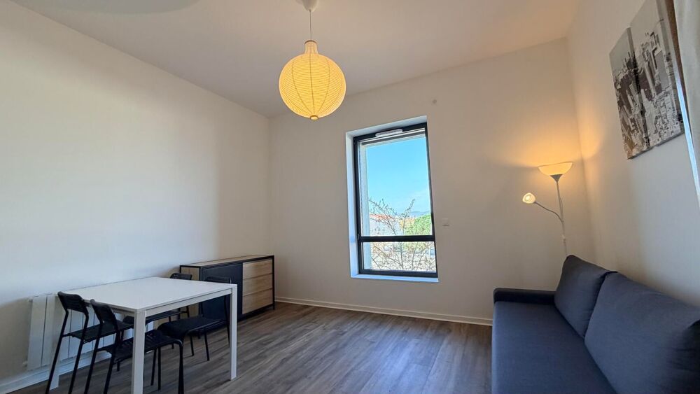 location Appartement - 1 pièce(s) - 25 m² La Tour-de-Salvagny (69890)
