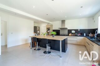  Maison à vendre 8 pièces 230 m²