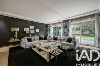  Maison à vendre 8 pièces 373 m²