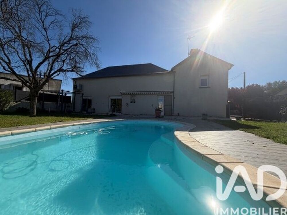 Maison 6 pièces 225 m² · à Thouars · 225 m² · 247 500 €