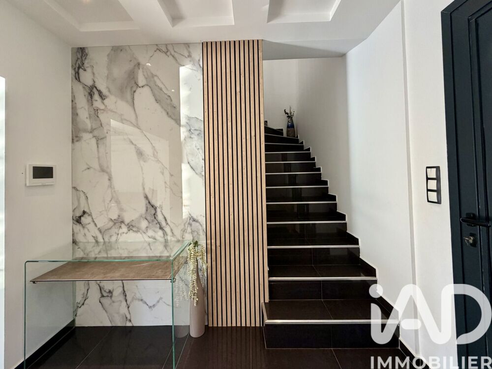 à vendre  Maison Roquebrune-sur-Argens (83520)