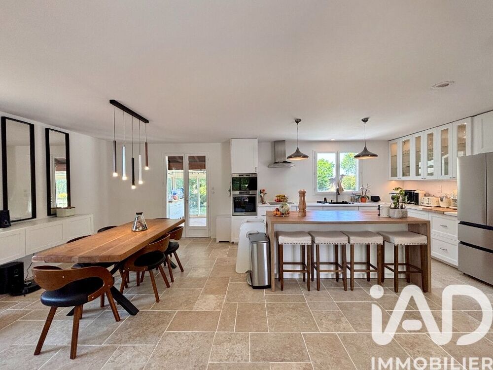 Vente Maison Vente Maison/villa 7 pièces Semussac