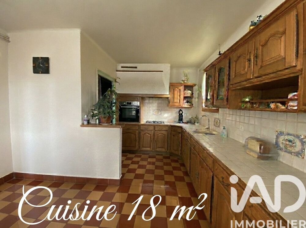 Vente Maison Vente Maison traditionnelle 5 pièces Saint-hilaire-du-rosier