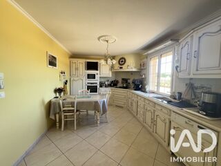  Maison à vendre 14 pièces 219 m²