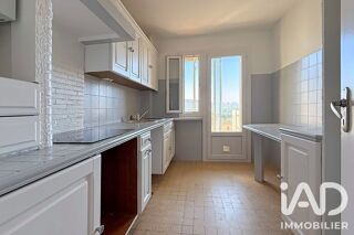  Appartement à louer 3 pièces 76 m²