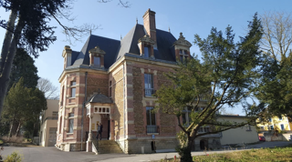  Immeuble à vendre 390 m² Coupvray