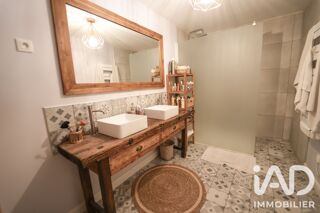  Maison à vendre 8 pièces 223 m²