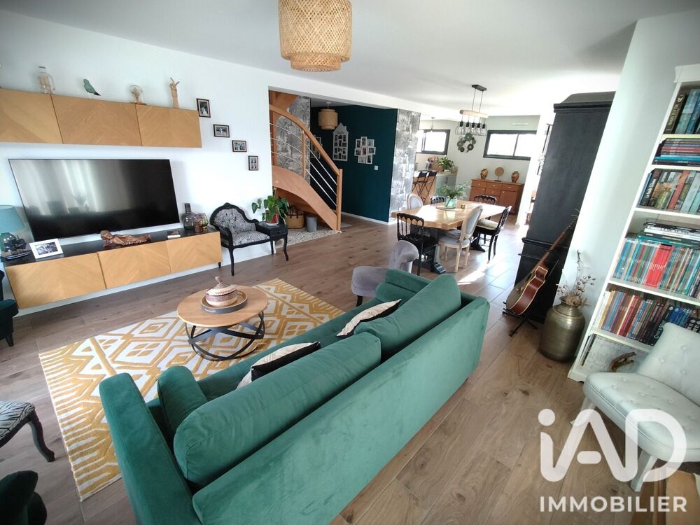 Vente Maison Vente Maison/villa 8 pièces La bazoge