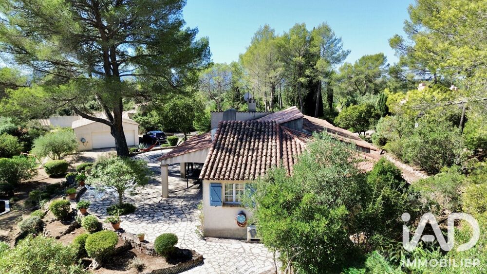 à vendre  Maison Roquebrune-sur-Argens (83520)