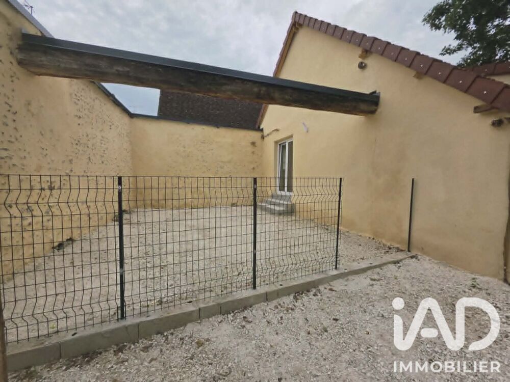location Maison - 3 pièce(s) - 100 m² Villevallier (89330)