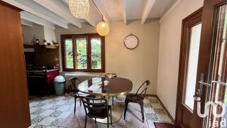  Maison � vendre 8 pi�ces 214 m�