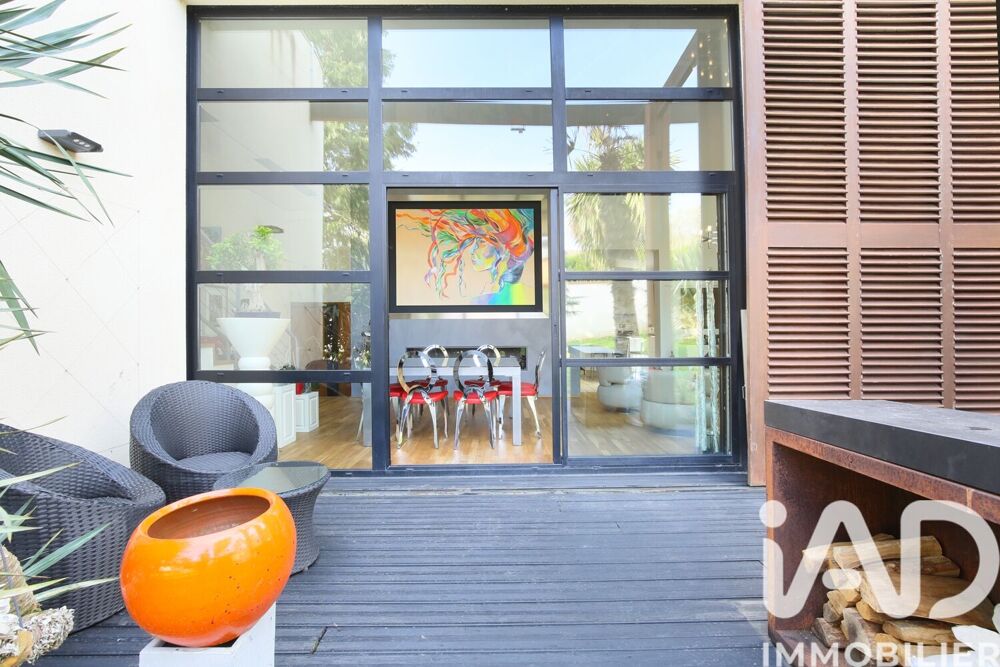 Vente Maison Vente Maison d'architecte 5 pièces Pechbonnieu