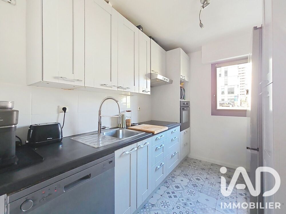 location Appartement - 4 pièce(s) - 78 m² Suresnes (92150)