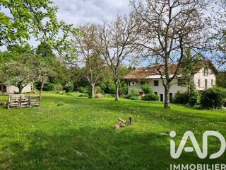  Maison à vendre 13 pièces 328 m²