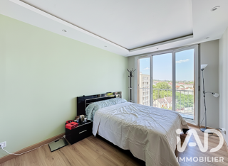  Appartement à vendre 4 pièces 77 m²