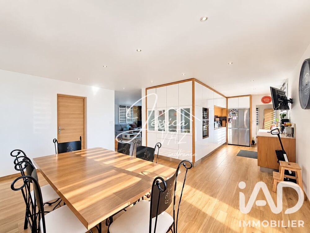 Vente Maison Vente Maison traditionnelle 8 pièces Goussainville