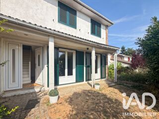  Maison à louer 4 pièces 98 m²
