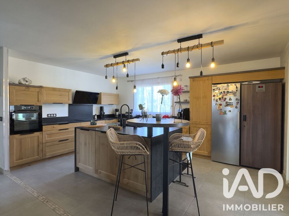 Vente Maison Vente Maison/villa 7 pièces Lézinnes