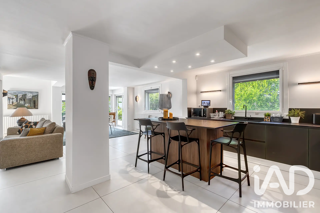  Maison à vendre 9 pièces 243 m²