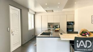  Maison à vendre 10 pièces 305 m²