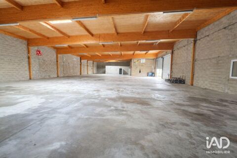   Vente Murs commerciaux 900 m&sup2; 