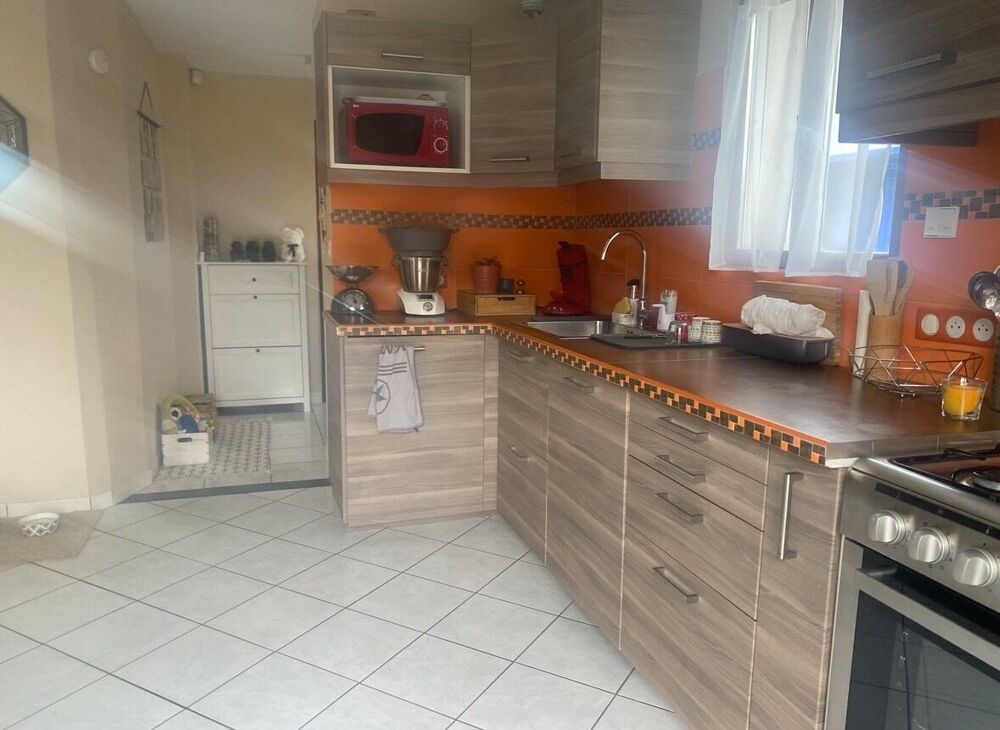 BOURG-LÈS-VALENCE  GRAND APPARTEMENT AVEC TERRASSE, JARDIN ET CLIMATISATION