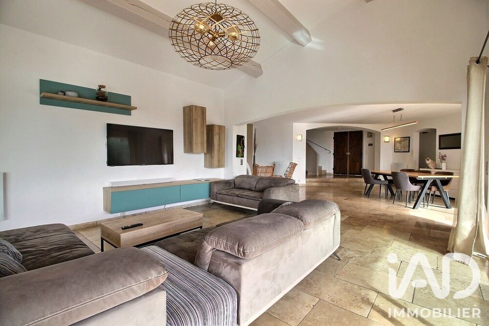 à vendre  Maison La Cadière-d'Azur (83740)