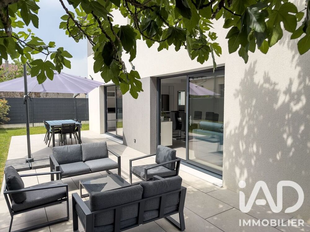 vente Maison - 7 pièce(s) - 156 m² Le Grand-Quevilly (76120)
