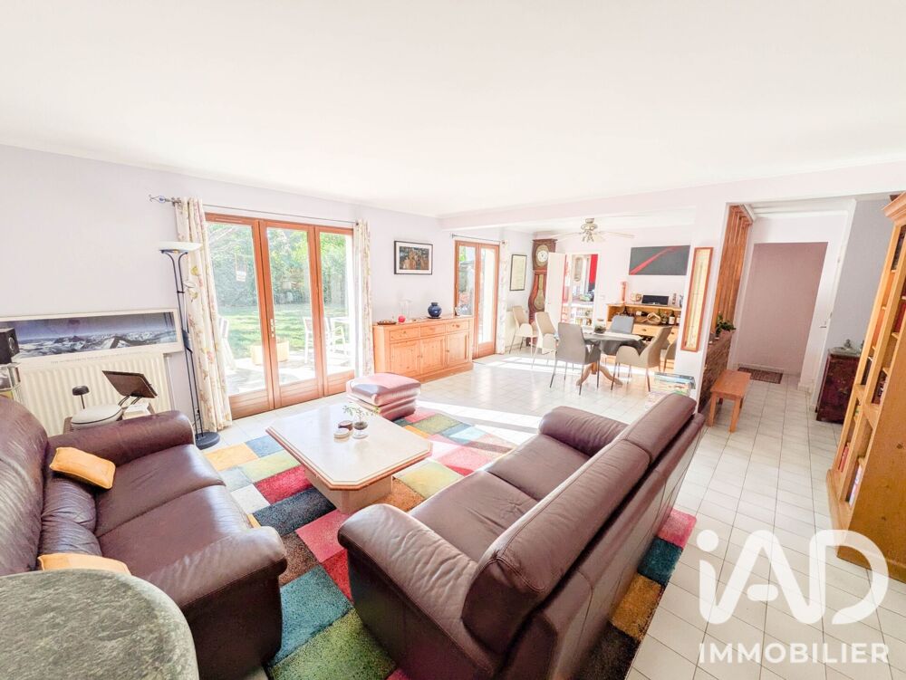 Vente Maison Vente Maison/villa 8 pièces Bussy-saint-georges