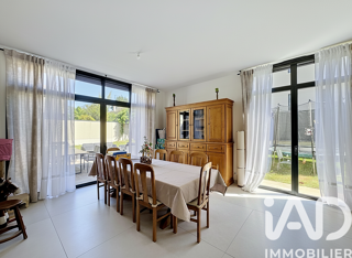  Maison � vendre 8 pi�ces 198 m�