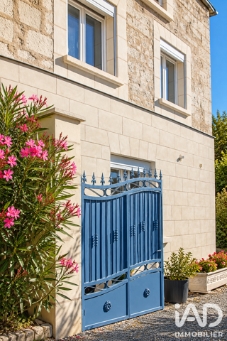  Maison à vendre 8 pièces 225 m²