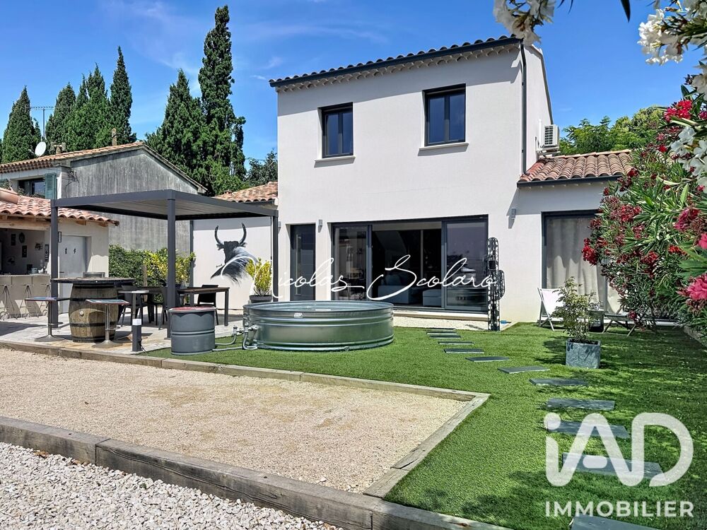 Vente Maison Vente Maison traditionnelle 8 pièces Saint-Étienne-du-grès