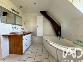  Maison à vendre 7 pièces 249 m²